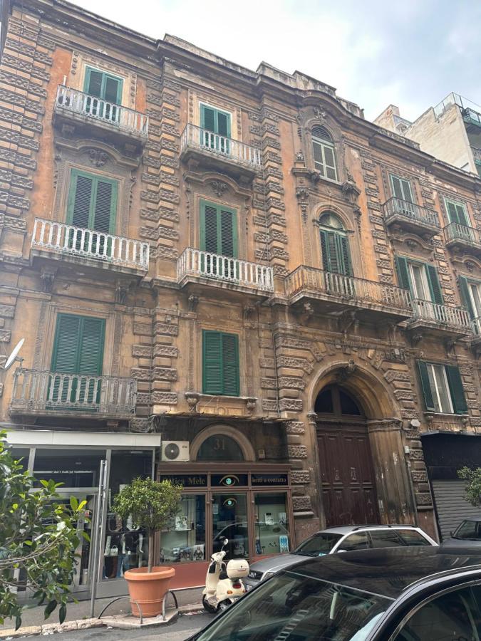 L'Antica Dimora In Centro Vila Bari Exterior foto