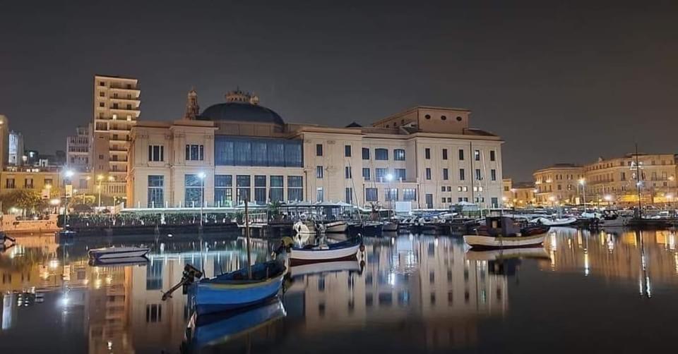 L'Antica Dimora In Centro Vila Bari Exterior foto